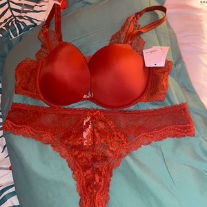 38 C (38C) Rust colored Bra & Panty set. New With Tags!